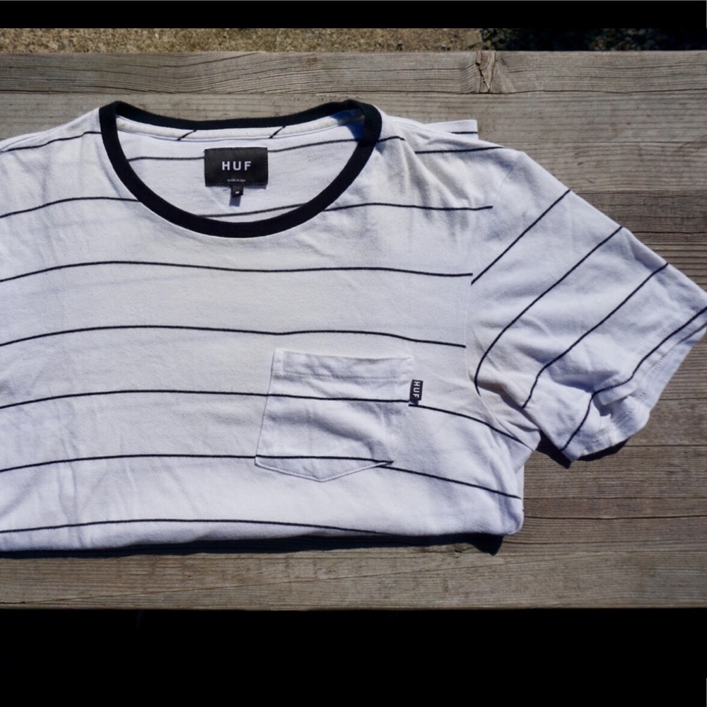 Huf pocket t shirt with black stripes